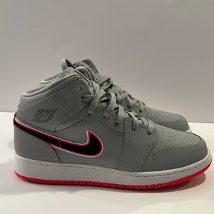 Jordan 1 Mid Wolf Grey Racer Pink Black
